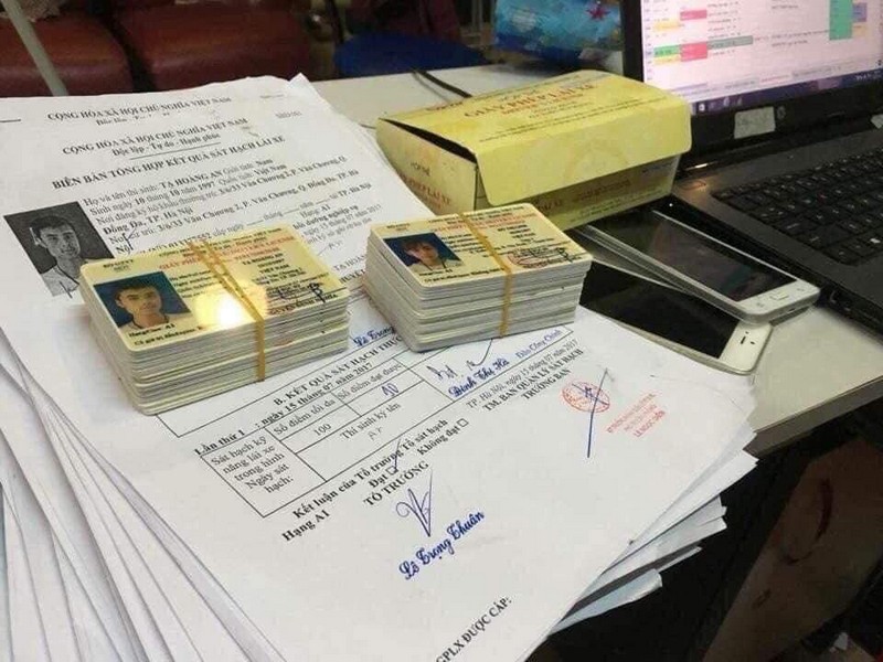 Quy định về độ chương trình học lý thuyết của các loại bằng lái xe