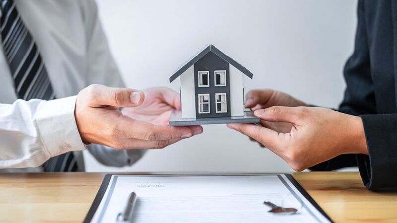 Nhân viên BĐS/ bán bảo hiểm không yêu cầu bằng cấp