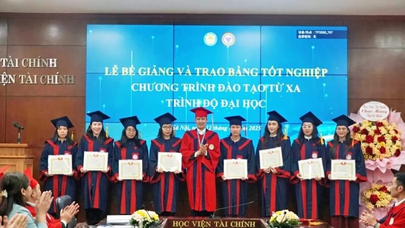Ưu điểm và hạn chế khi học Văn bằng 2