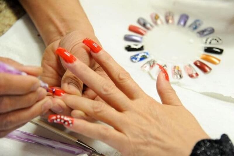 Chứng chỉ nghề Dịch vụ làm đẹp (Spa, Nail, Tóc)